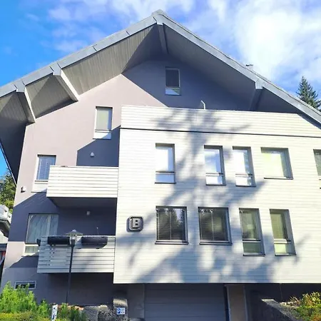 Resident And Wellness Apartamento Harrachov